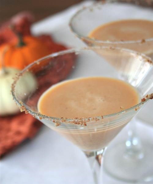חג ההודיה cocktail: pumpkin pie martini