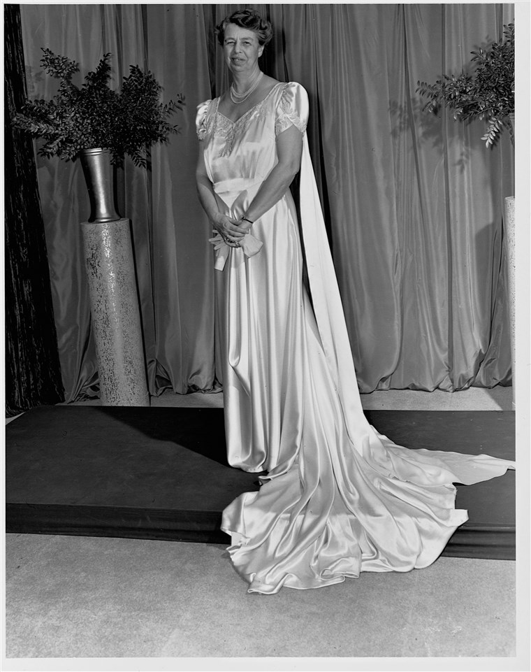 Prvi Lady Models Inauguration Gown