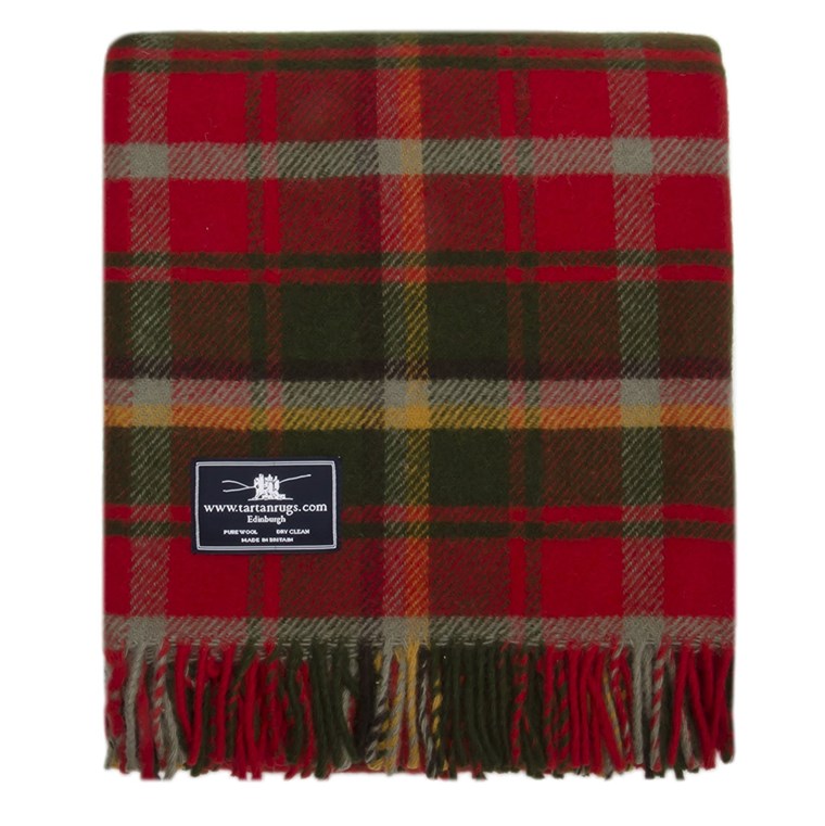 श्रेष्ठ gifts for grandpas - tweedmill blanket