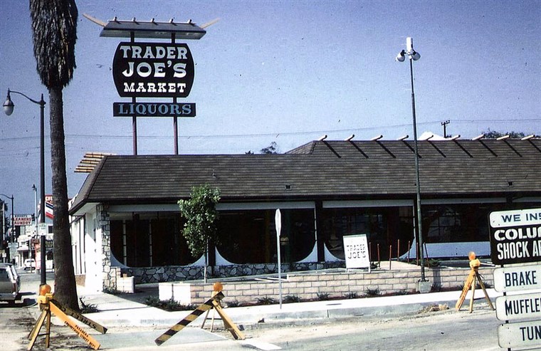 प्रथम Trader Joe's