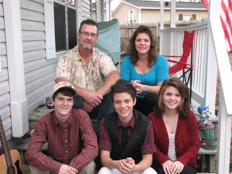 ה Duclos family at Thanksgiving in 2012. 