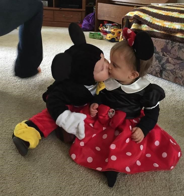 מיקי and Minnie Mouse Halloween Costume