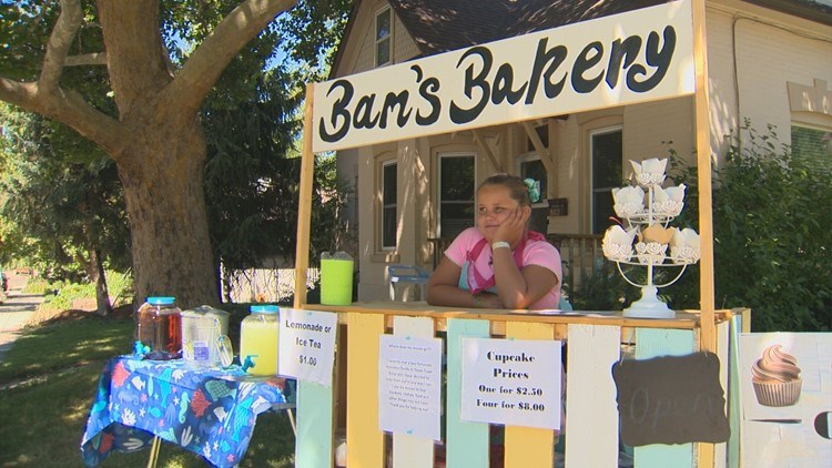 בן 9's cupcake stand raises money for homeless