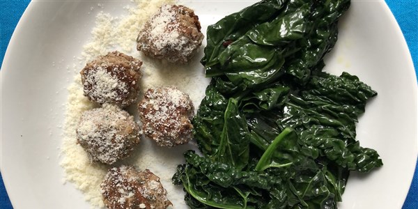 טלה Meatballs with Kale