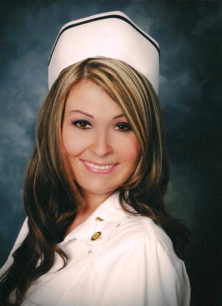 लिसा Mason took out $100,000 in private student loans to help fund her education, later working as a critical-care nurse. 