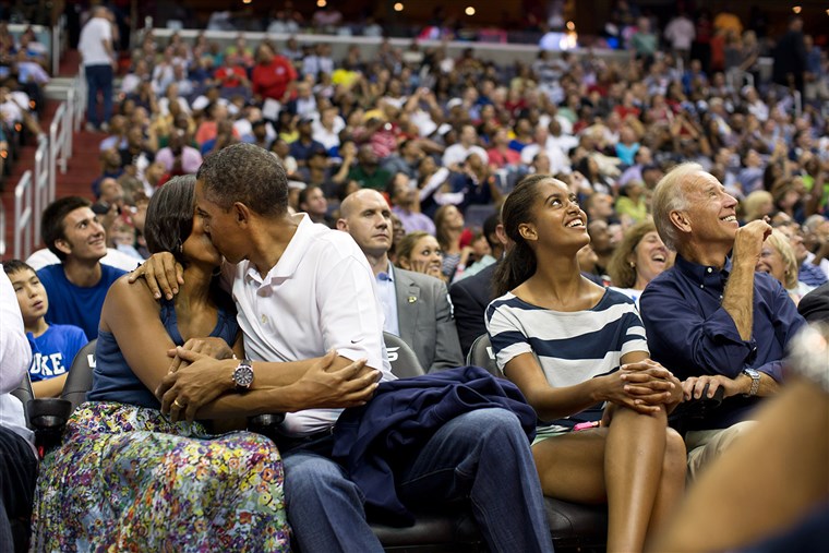 Kada President Obama and Mrs. Obama appeared on the 