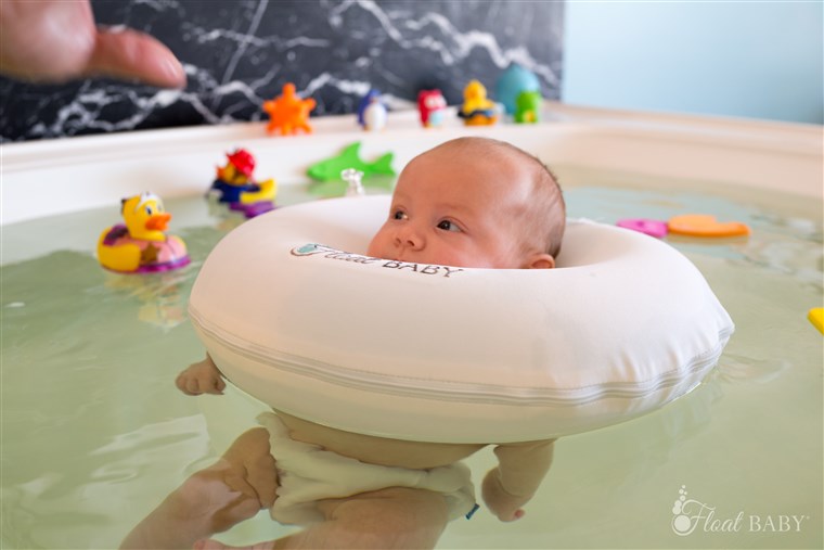 नाव baby is a spa for infants
