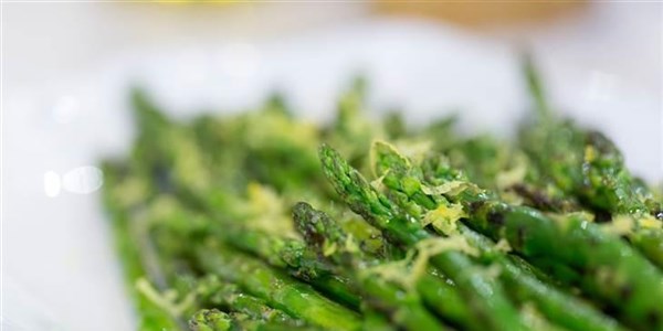 भुना हुआ asparagus