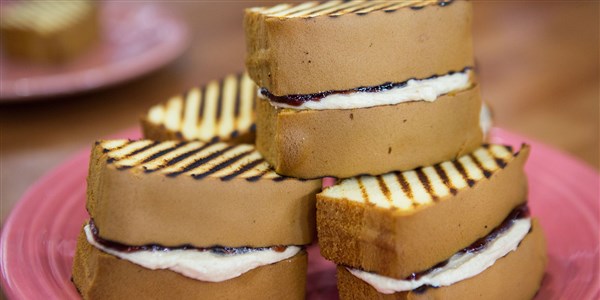 मिठाई Peanut Butter and Jelly Sandwiches