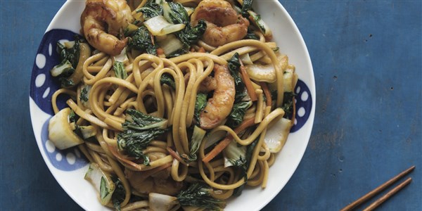 Keverjük sült Noodles with Shrimp and Vegetables