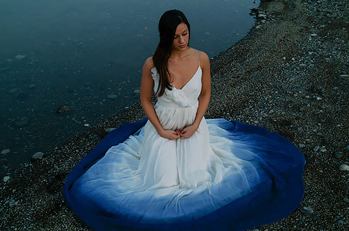 לטבול- dye wedding dress