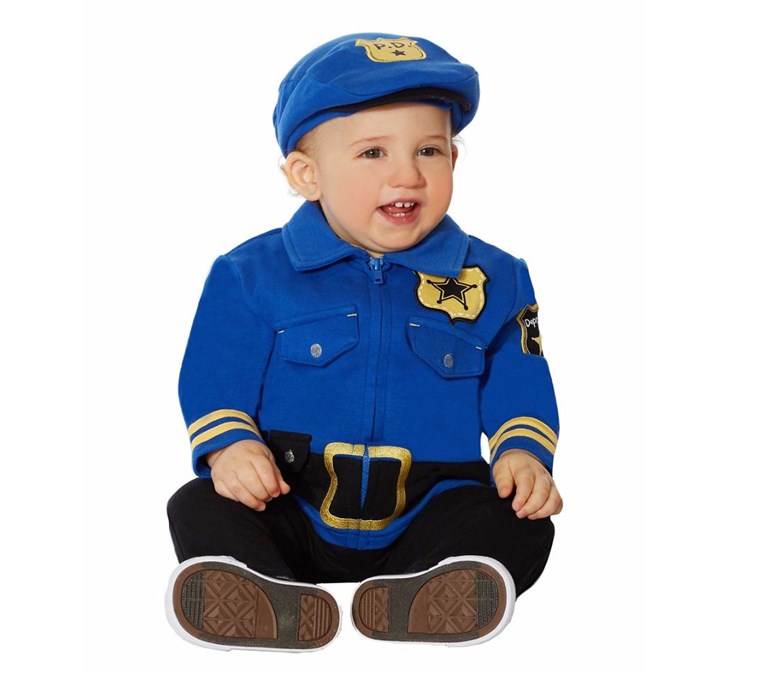 Rendőrség officer