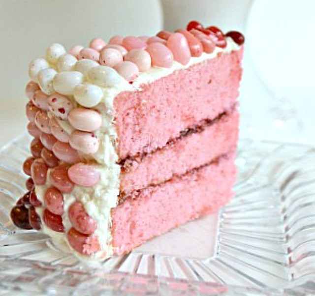 गुलाबी champagne ombre cake