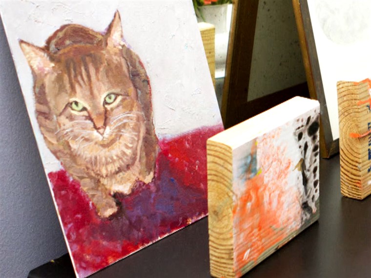 שיח provided these paintings to his daughter, Barbara, who called her dad 