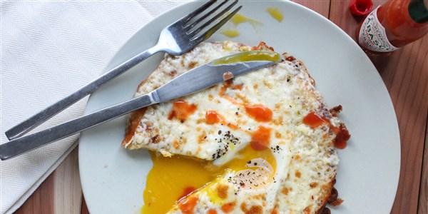 3-घटक Breakfast Pizza Bianco