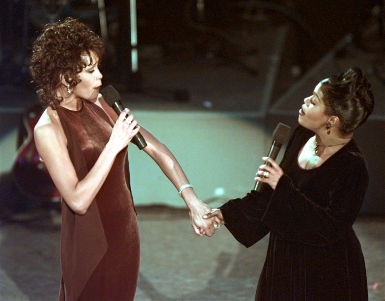 1996-Grammy-Whitney-Cece-danas-160209