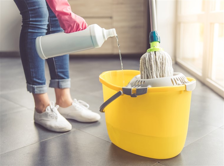 किस तरह often should you mop?
