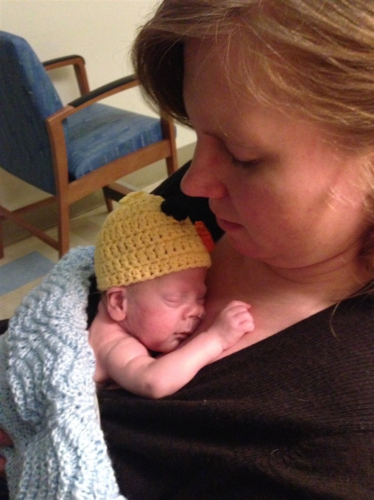 לאחר Wyatt's birth, Sarah says she and her family spent 117 days living in the hospital 