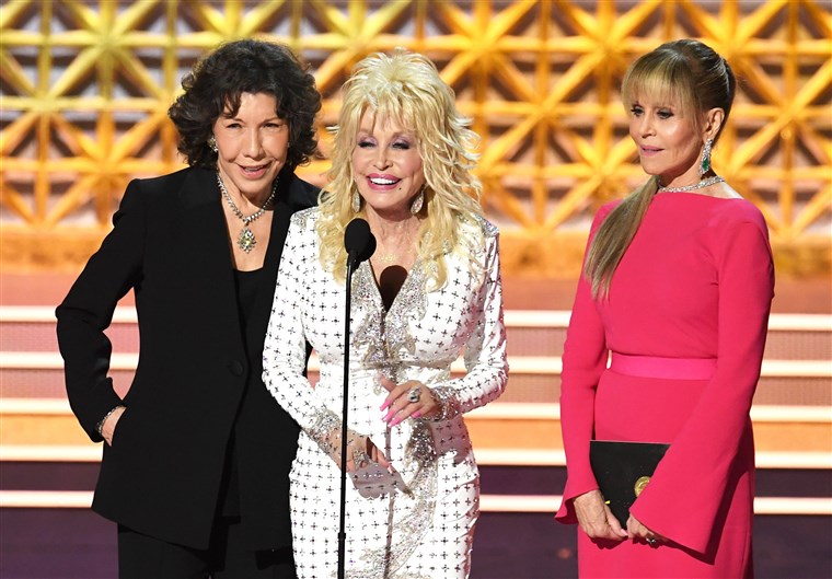 Liliom Tomlin, Dolly Parton and Jane Fonda, all signed on for '9 to 5' sequel. 