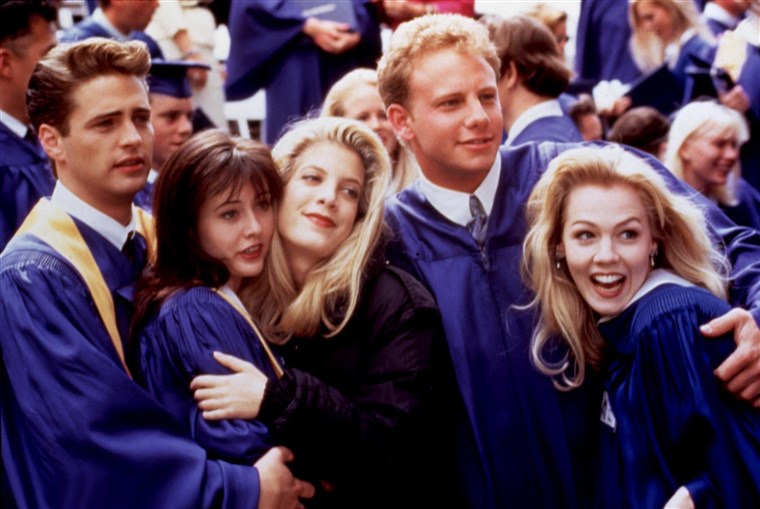 BEVERLY HILLS, 90210, 1990-2000, Jason Priestley, Shannen Doherty, Tori Spelling, Ian Ziering, Jenni