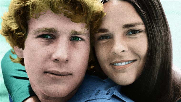 אהבה STORY, from left: Ryan O'Neal, Ali MacGraw, 1970
