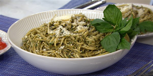 पास्ता with Pesto Trepanese
