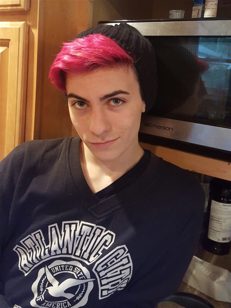 Timothy Jenkins suspended from high school for dying hair pink