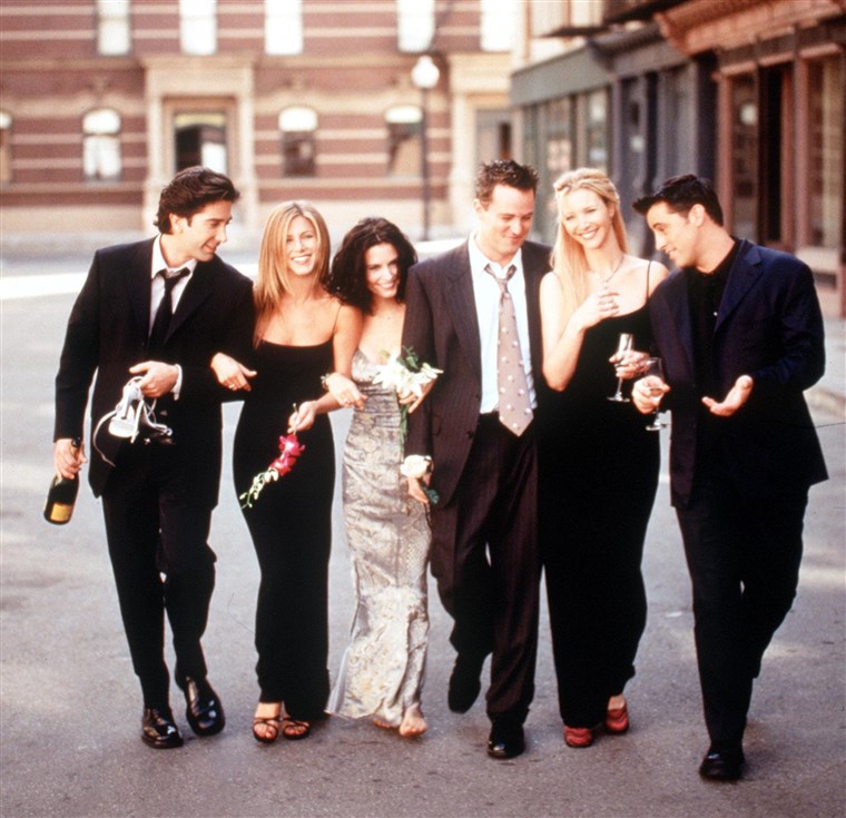 छवि: The Cast Of Friends 1999 2000 Season From L R: David Schwimmer Jennifer Aniston Courteney Cox Ar
