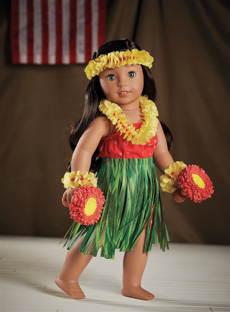 Jedan of the accessories available for Nanea is a traditional hula outfit.
