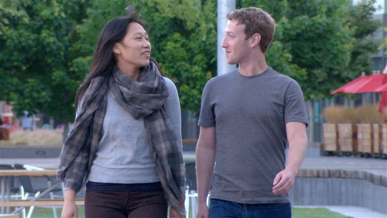 סימן Zuckerberg and Priscilla Chan
