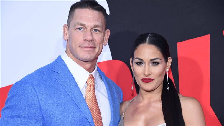 Slika: John Cena and Nikki Bella attend the premiere of 
