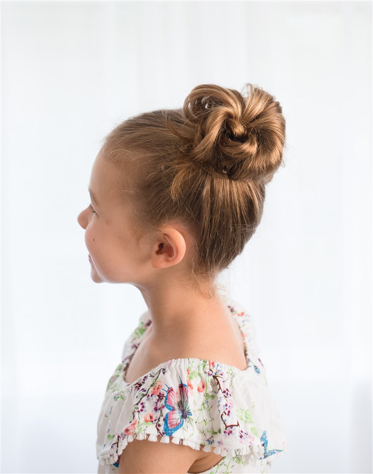 מבולגן pigtail buns hairstyle for kids