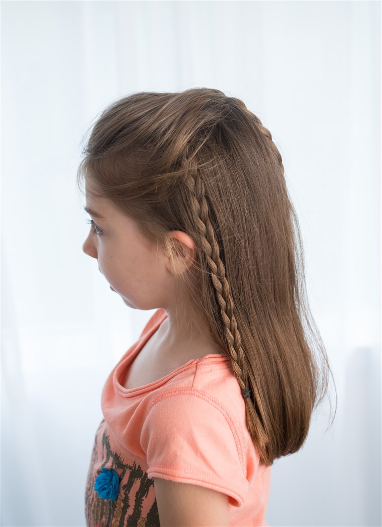 כפול braid hairstyle for kids