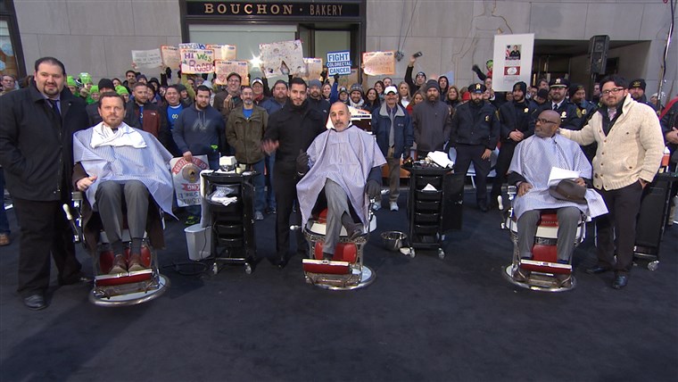 विली Geist, Matt Lauer and Al Roker on the TODAY plaza for the big shave.