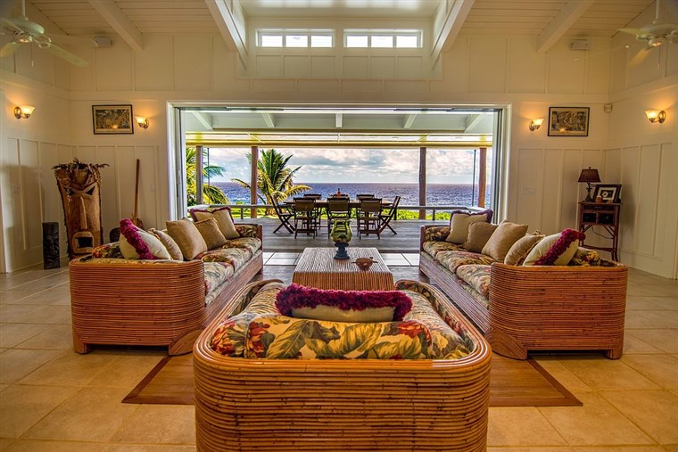 פאט Benatar's Maui home