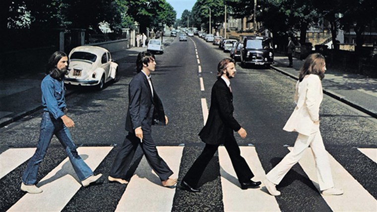ה Beatles album cover Abbey Road