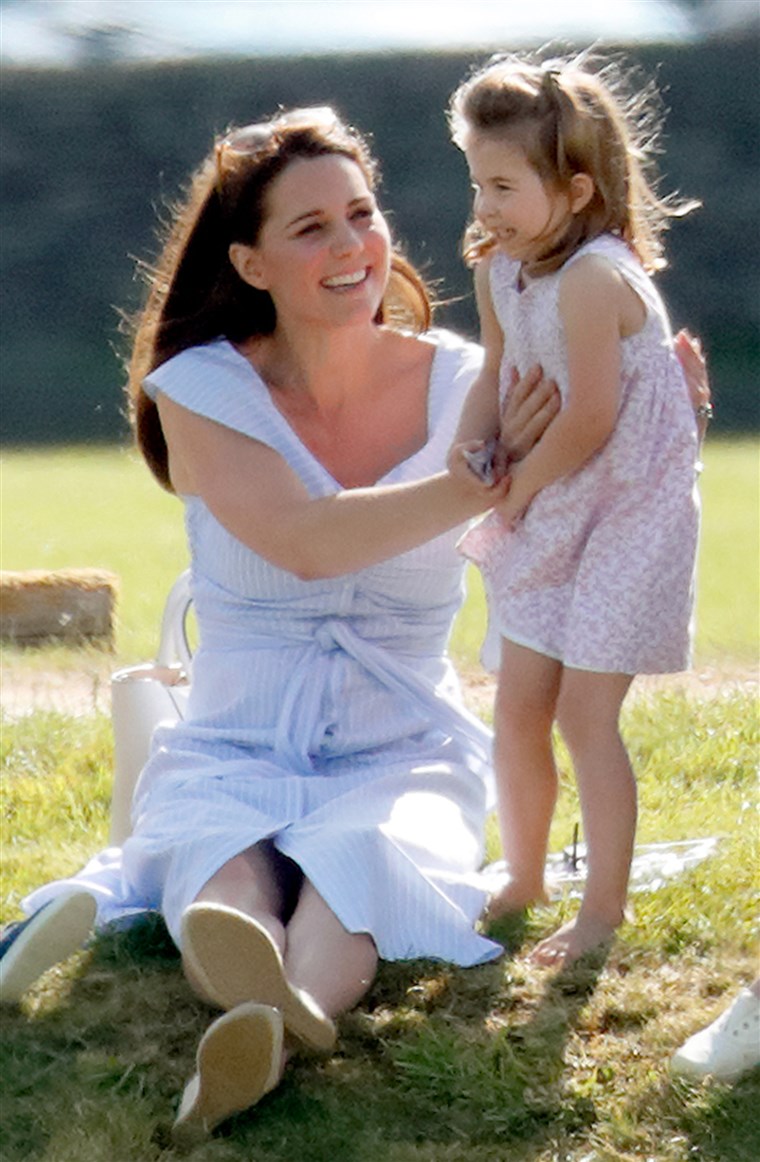 קתרין, Duchess of Cambridge, Kate, Princess Charlotte of Cambridge