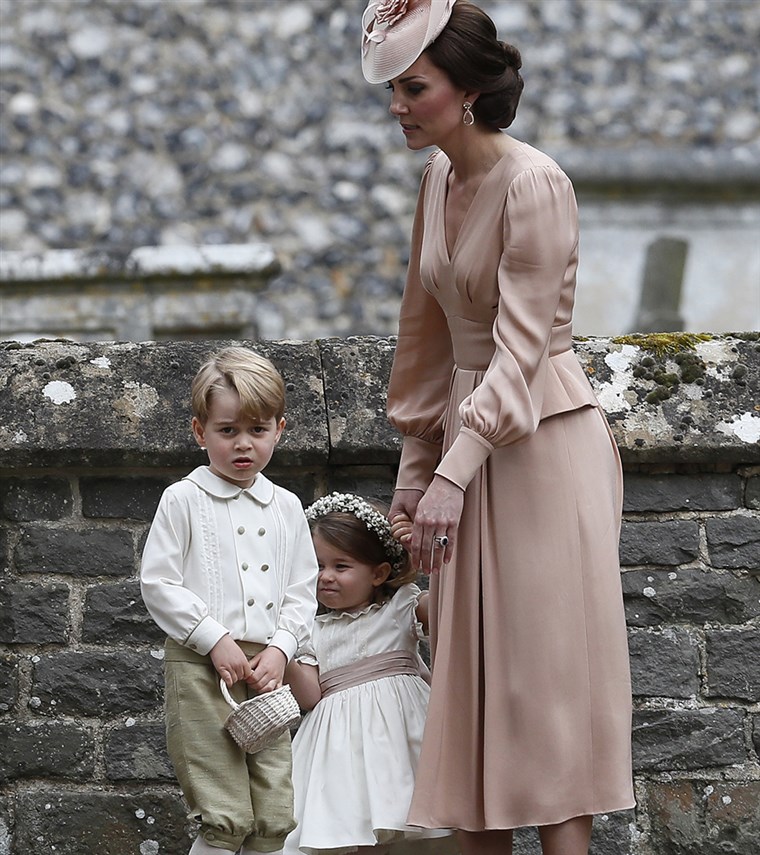 राजकुमारी Charlotte and Prince George