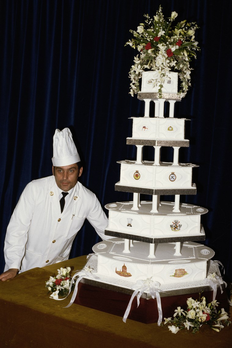 राजसी Wedding Cake