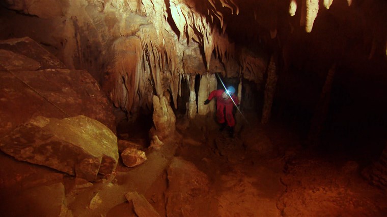 चूना पत्थर cave discoveries