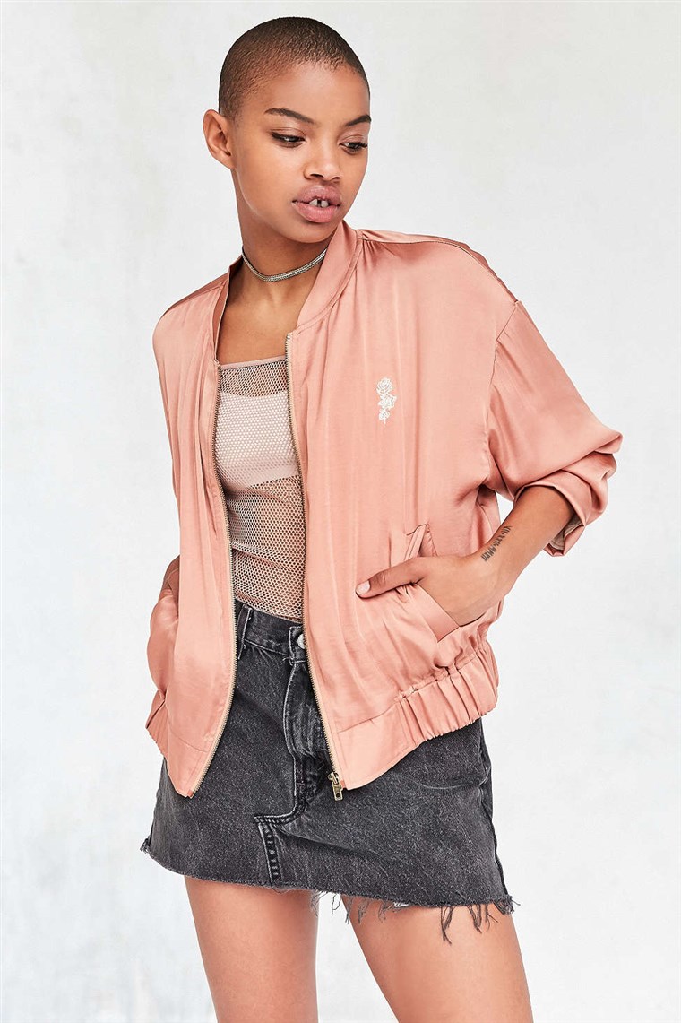 शहरी Outfitters Silence + Noise satin bomber jacket