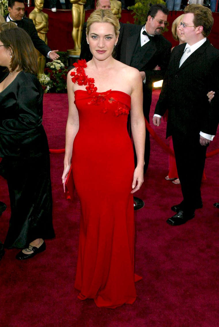 קייט Winslet in Ben de Lisi at the 74th Annual Academy Awards
