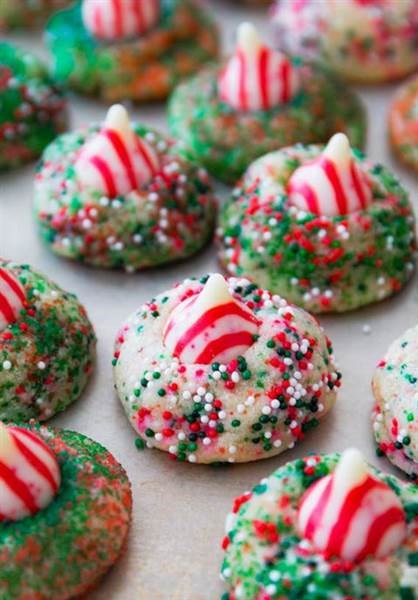 क्रिसमस cookies: Candy cane Kiss cookies