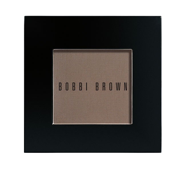 בובי Brown eye shadow