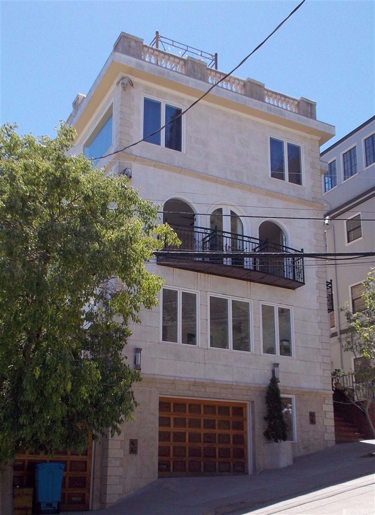 ה Real World San Francisco house is for sale
