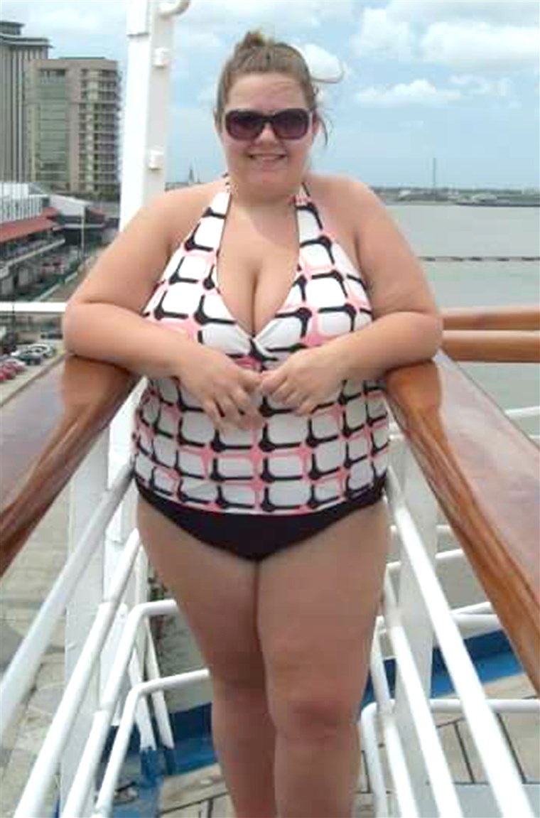 חנה Lester weighed 285 pounds at her heaviest