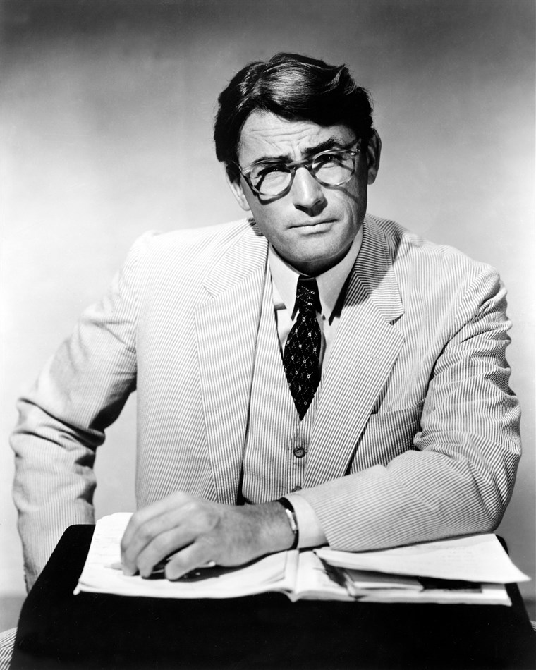 ग्रेगरी Peck as Atticus Finch