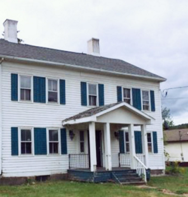 זה 1832 Federal home was free to anyone who could move it.