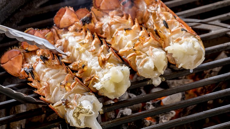 איך to cook lobster tail: Grilled lobster tail