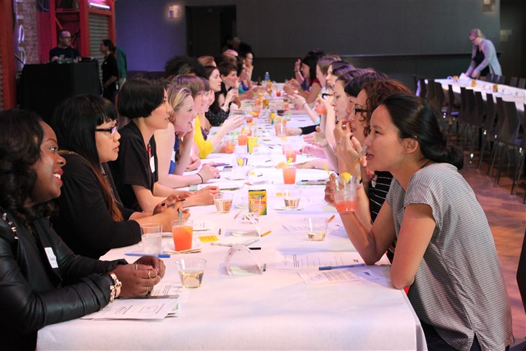 משתתפים at a Speed Dating for Moms event in Brooklyn last year.